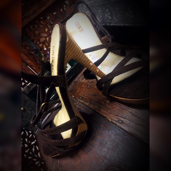 Sexy wooden heels - Picture 4 of 8